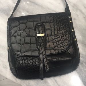 Sondra Roberts Crossbody